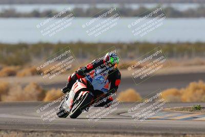 media/Dec-18-2022-SoCal Trackdays (Sun) [[8099a50955]]/Turn 14 (940am)/